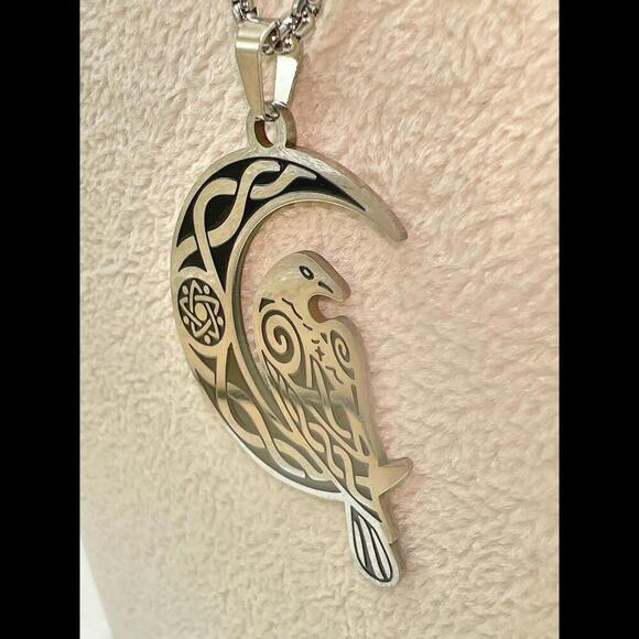 Elegant Stainless Steel Tribal Design Bird Pendant Necklace - Picture 6 of 10